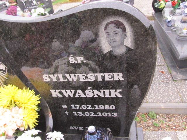 Sylwester Kwaśnik 1980 Ustronie Morskie - Grobonet - Wyszukiwarka osób pochowanych
